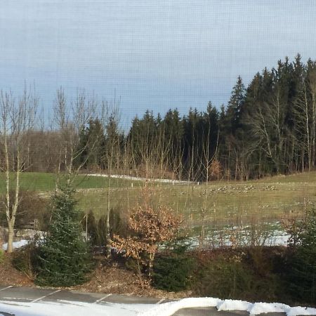 Privatzimmer Vermietung Helmut Buergmann Kirchberg bei Mattighofen Exteriör bild
