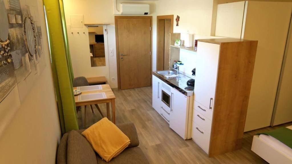 Privatzimmer Vermietung Helmut Buergmann Kirchberg bei Mattighofen Exteriör bild